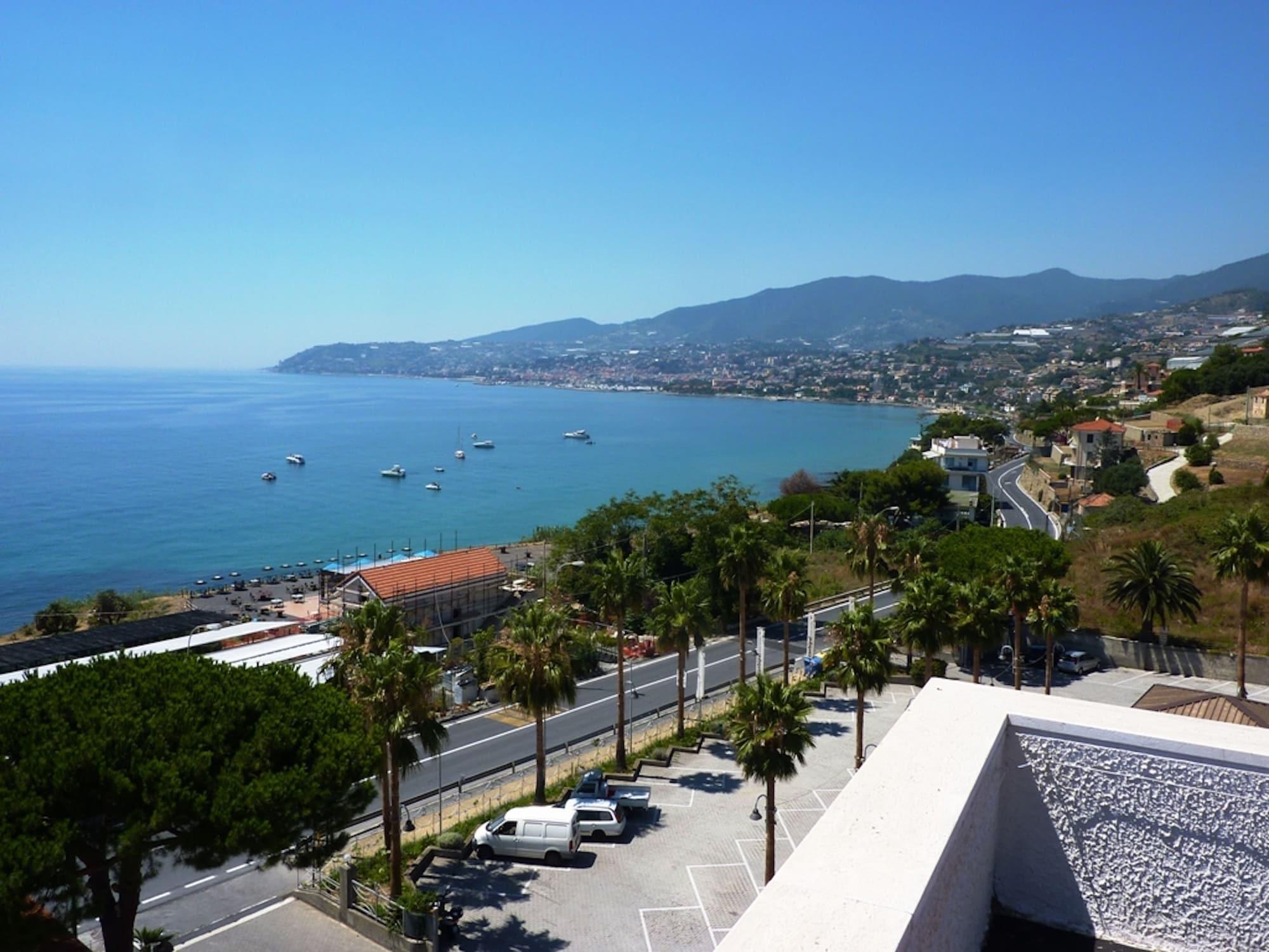 Hotel Ariston Montecarlo San Remo Buitenkant foto