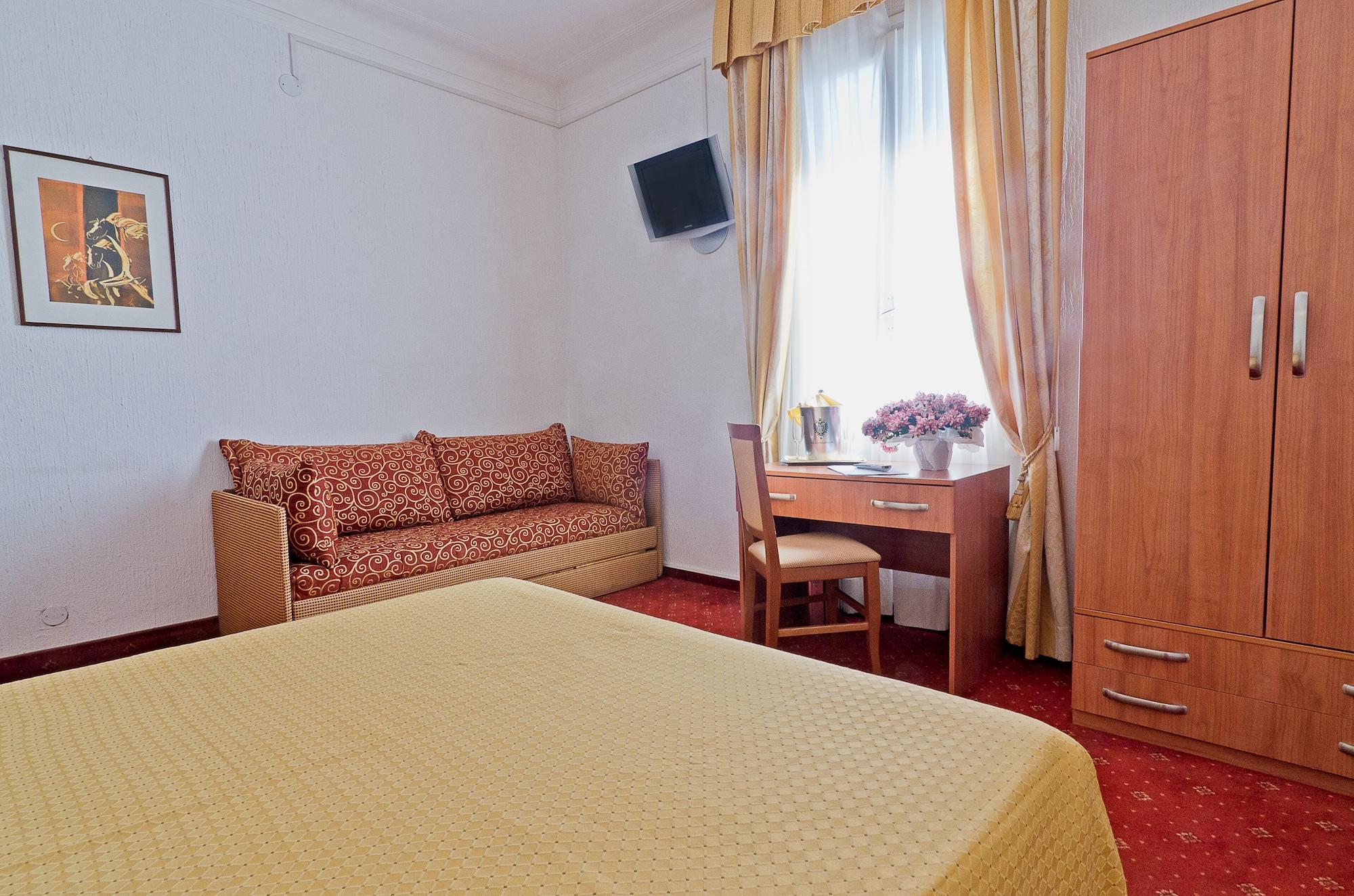 Hotel Ariston Montecarlo San Remo Buitenkant foto