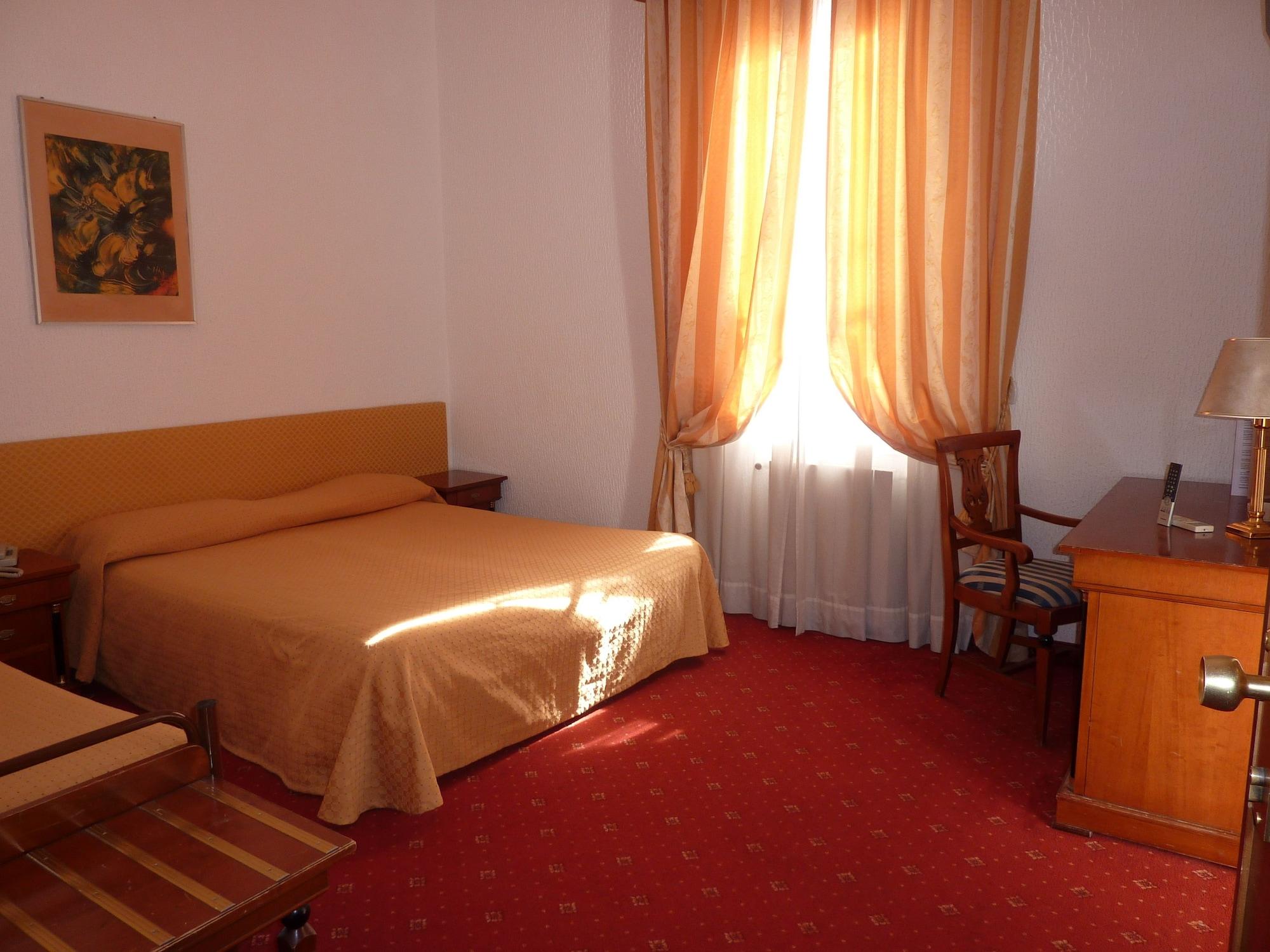 Hotel Ariston Montecarlo San Remo Buitenkant foto