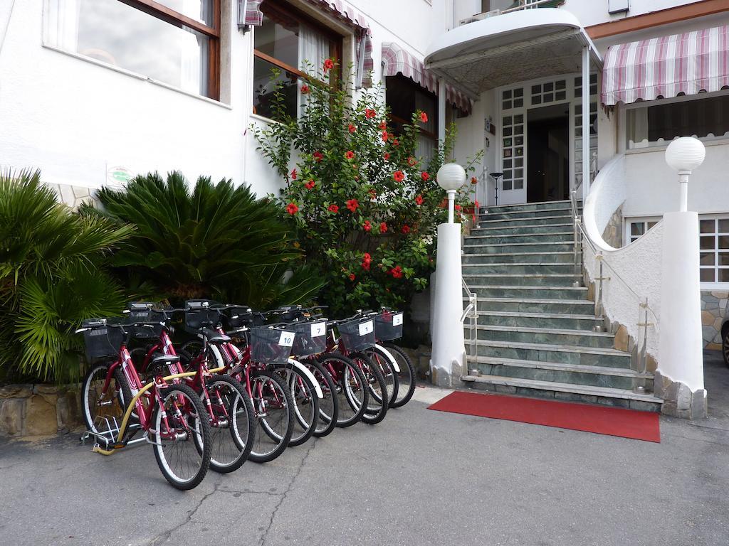 Hotel Ariston Montecarlo San Remo Buitenkant foto