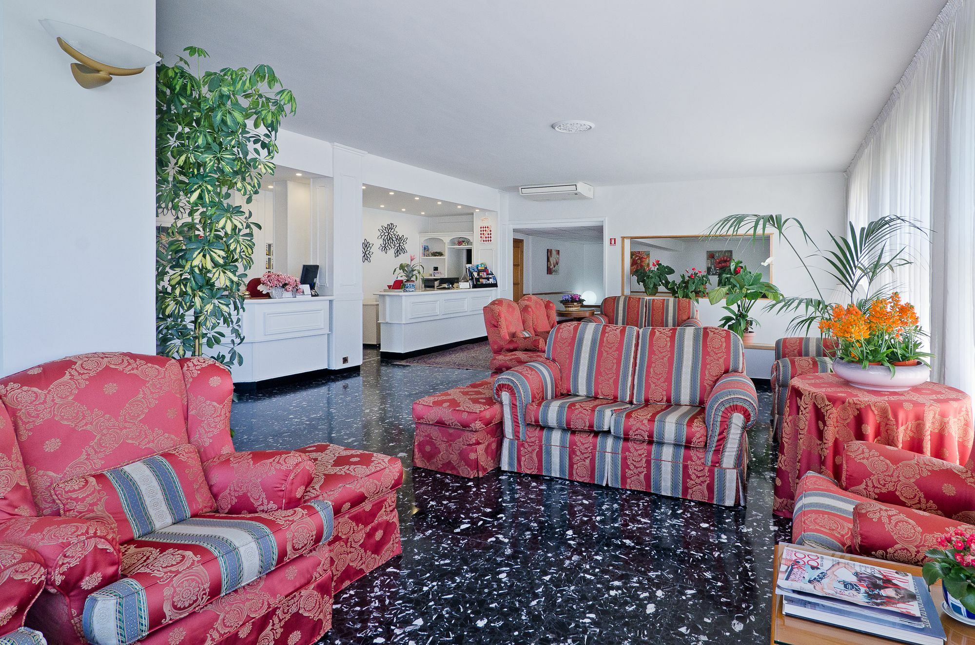 Hotel Ariston Montecarlo San Remo Buitenkant foto