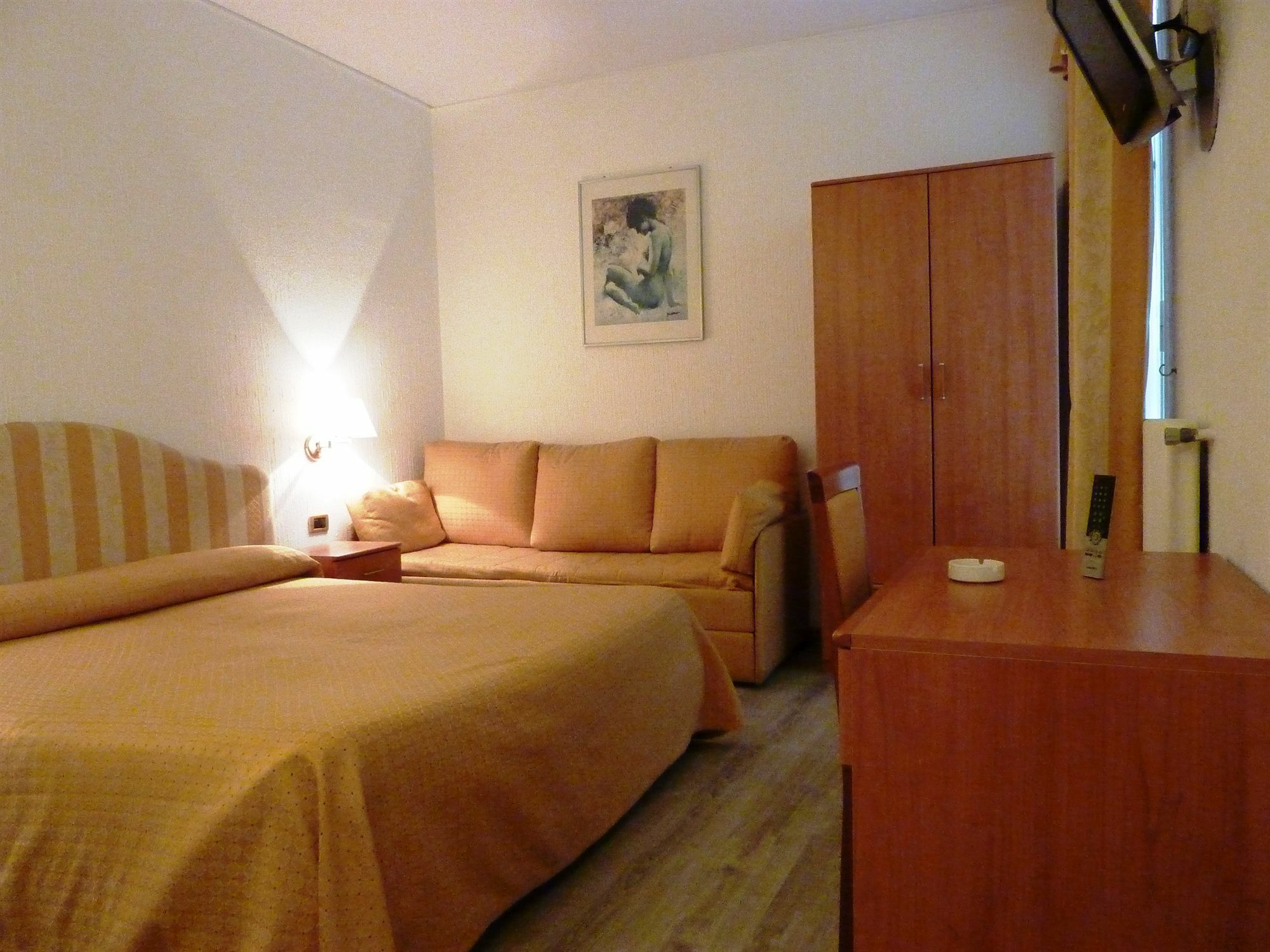 Hotel Ariston Montecarlo San Remo Buitenkant foto